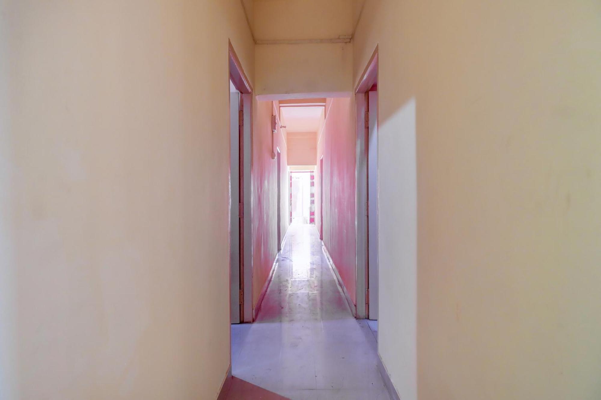 Hotel O Sidhu Kanhu & Banquet Ranchi Exterior foto